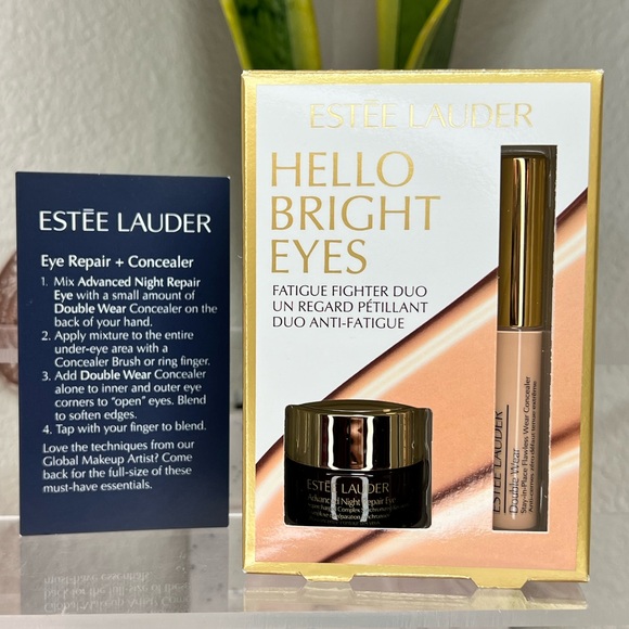 Estée Lauder Hello Bright Eyes Fatigue Fighter Duo - 02 LIGHT-MEDIUM - Picture 1 of 9